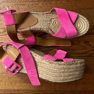 Marc Fisher LTD espadrille wedge 9.5 hot pink